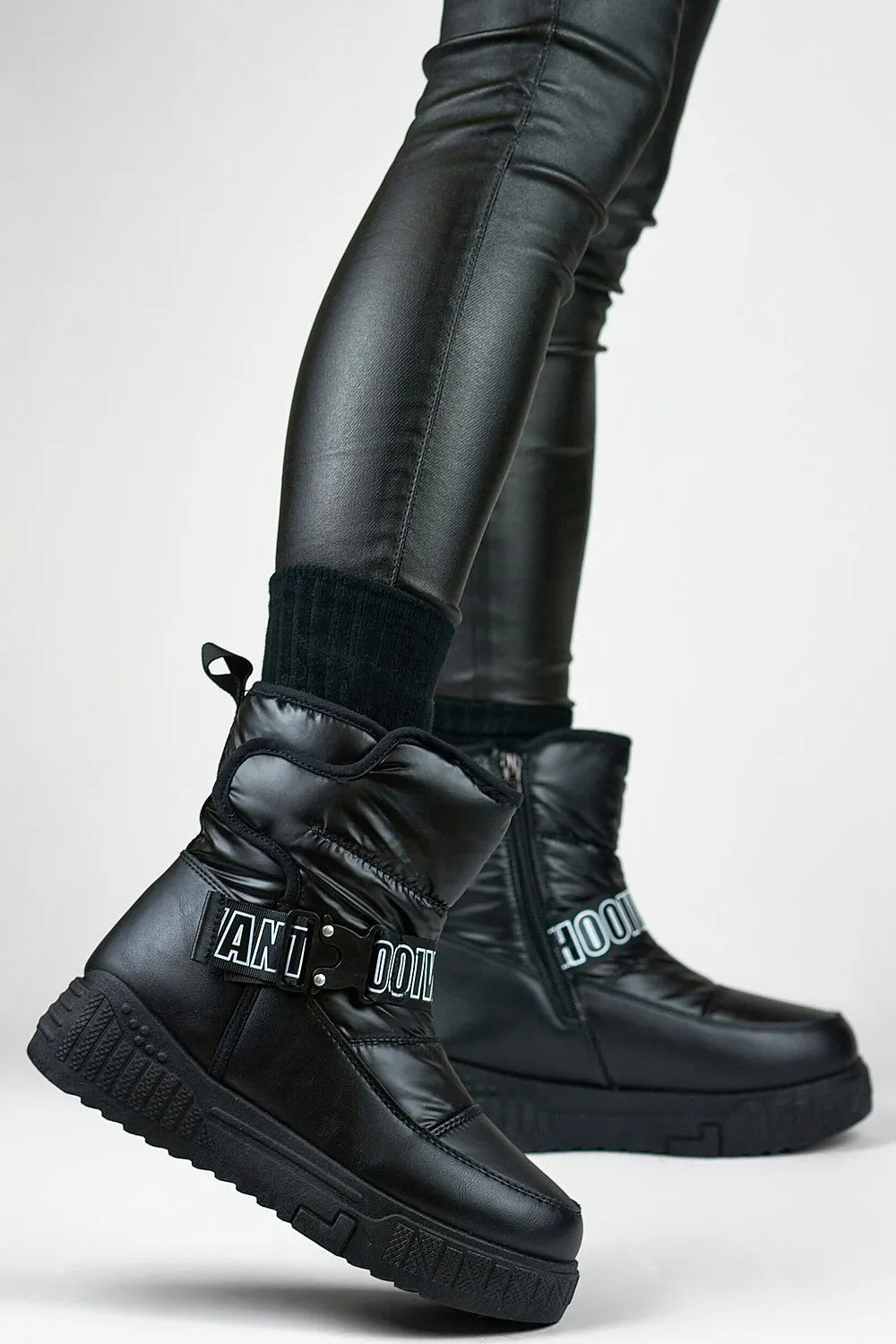 Snow boots model 191276 PRIMO